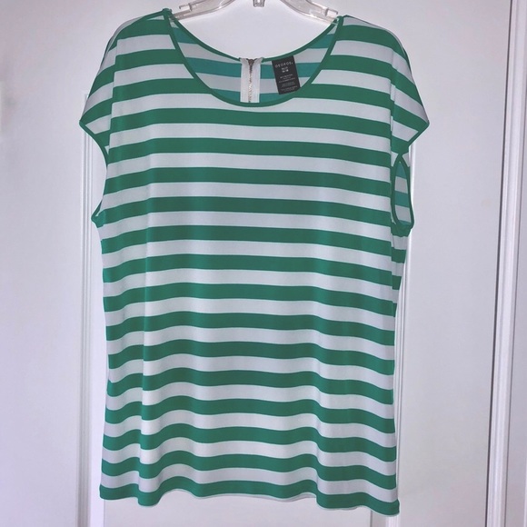 NWOT Green/White stripped sleeveless top, XL 16/18 - Picture 1 of 3